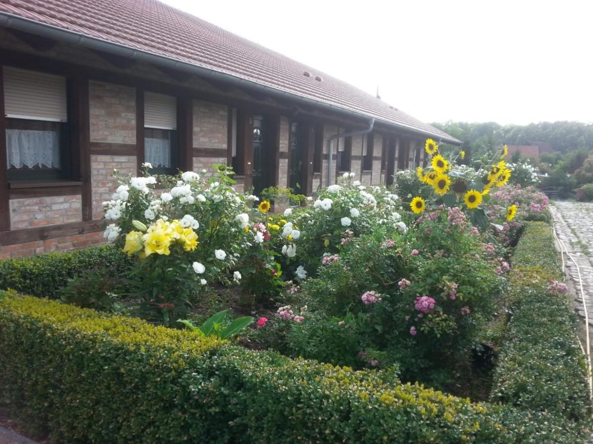 Ferienhof Am Nationalpark Apartamento Schoneberg  Exterior foto